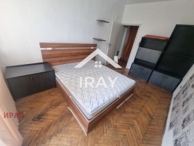 3+ Schlafzimmer Zentar, Stara Zagora 15