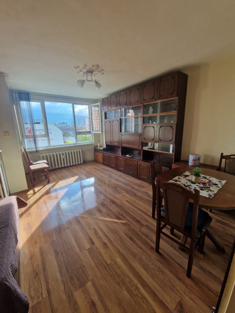 Издаје се  Студио Софија , Зона Б-18 , 48 м2 | 93871865