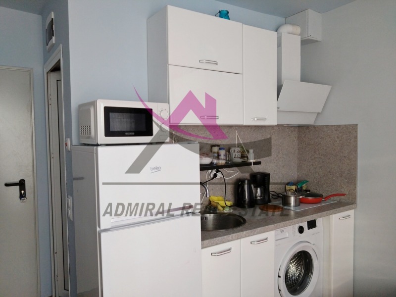 K pronájmu  1 ložnice Varna , Kolchozen pazar , 28 m2 | 37933532