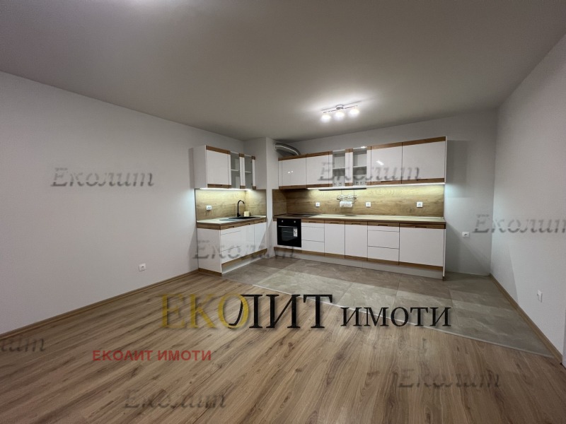 Дава под наем 3-СТАЕН, гр. София, Център, снимка 4 - Апартаменти - 53160098