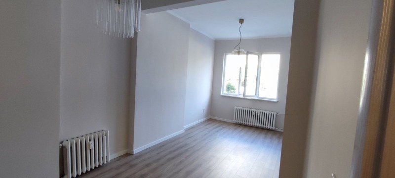 A louer  Bureau Sofia , Tsentar , 72 m² | 11531036 - image [13]