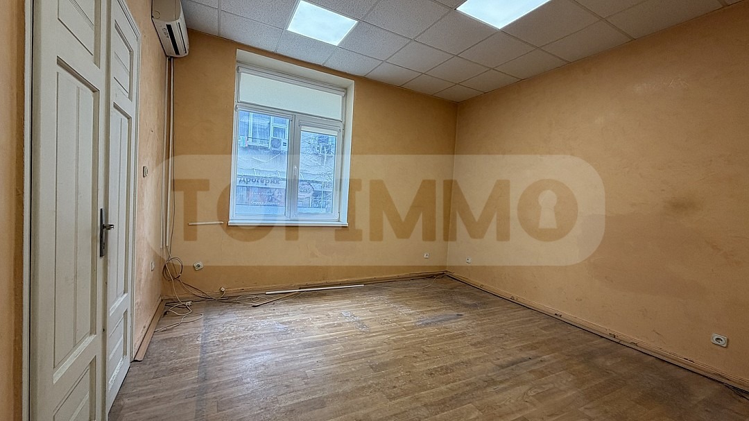 Дава под наем ОФИС, гр. Варна, Център, снимка 8 - Офиси - 54063688