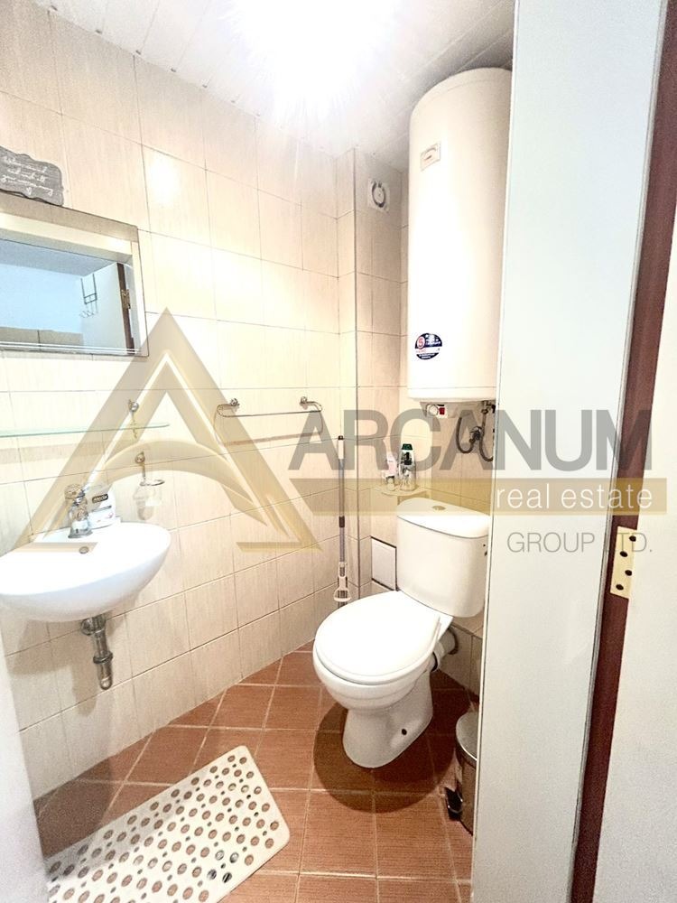 Дава под наем 2-СТАЕН, гр. Варна, Център, снимка 8 - Апартаменти - 52438939