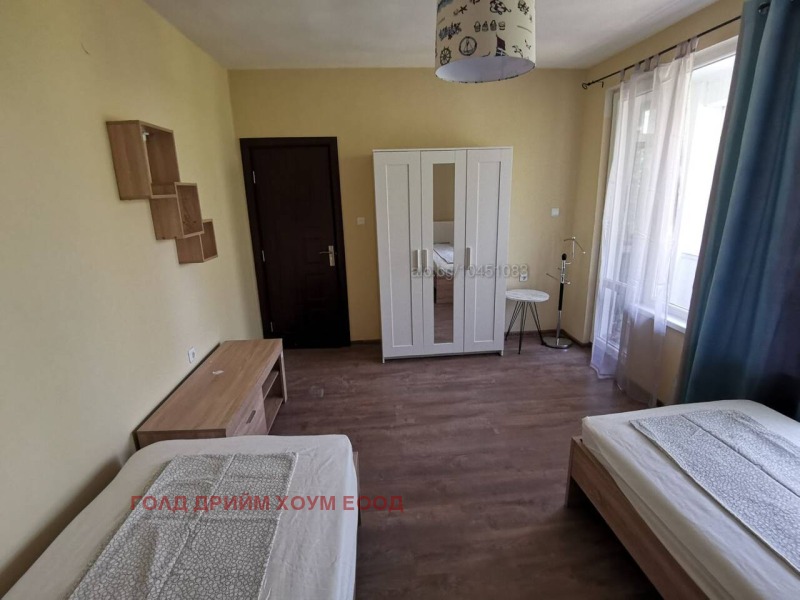 Дава под наем 4-СТАЕН, гр. Бургас, Лазур, снимка 2 - Апартаменти - 52634023