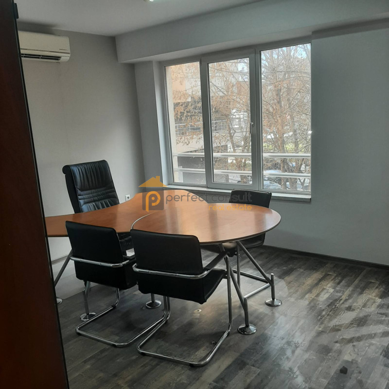 Дава под наем ОФИС, гр. Пловдив, Тракия, снимка 2 - Офиси - 53087306