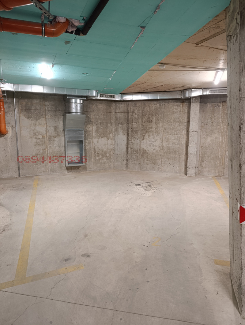 Дава под наем ГАРАЖ, ПАРКОМЯСТО, гр. Варна, Колхозен пазар, снимка 3 - Гаражи и паркоместа - 53051024