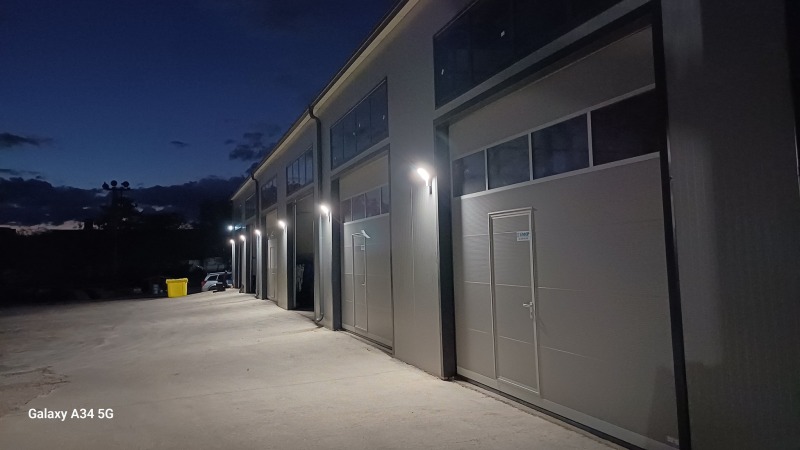 Дава под наем ПРОМ. ПОМЕЩЕНИЕ, гр. Кърджали, Студен кладенец, снимка 4 - Производствени сгради - 52114375