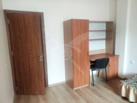 2 slaapkamers Ljatno kino Trakija, Varna 5