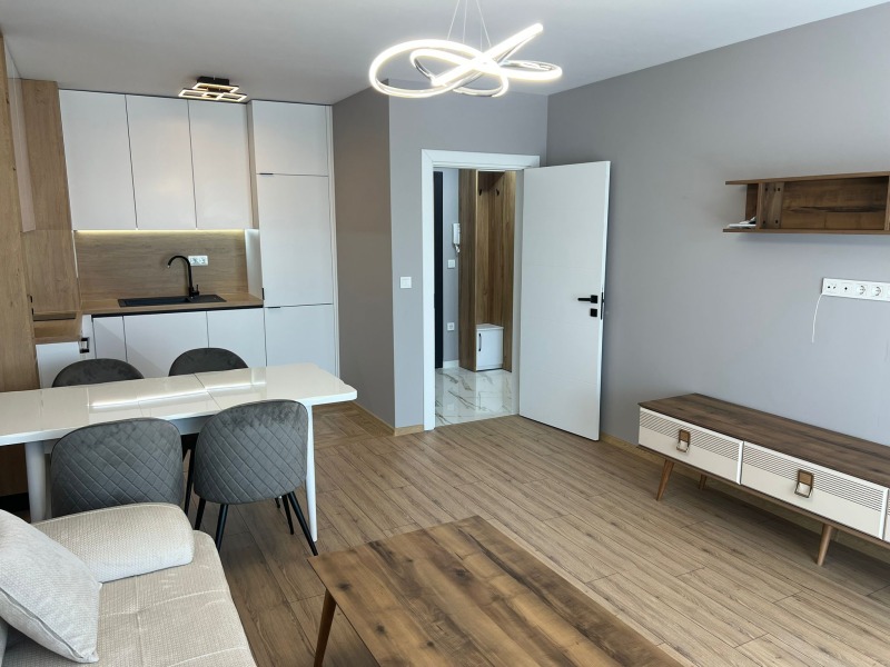 Издаје се  1 спаваћа соба Софија , Студентски град , 72 м2 | 81732408 - слика [4]