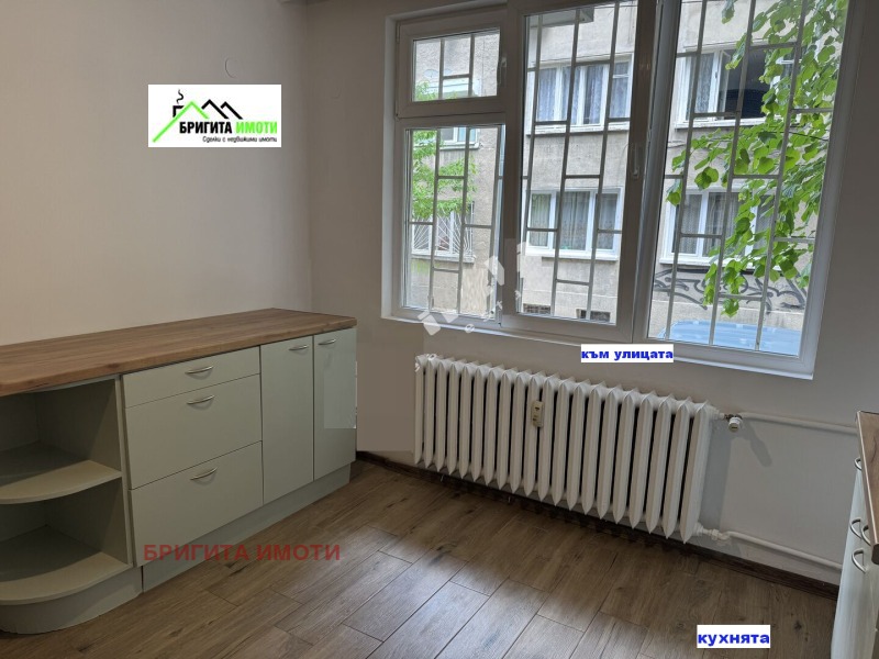Zu vermieten  2 Schlafzimmer Sofia , Zentar , 100 qm | 50274469 - Bild [2]