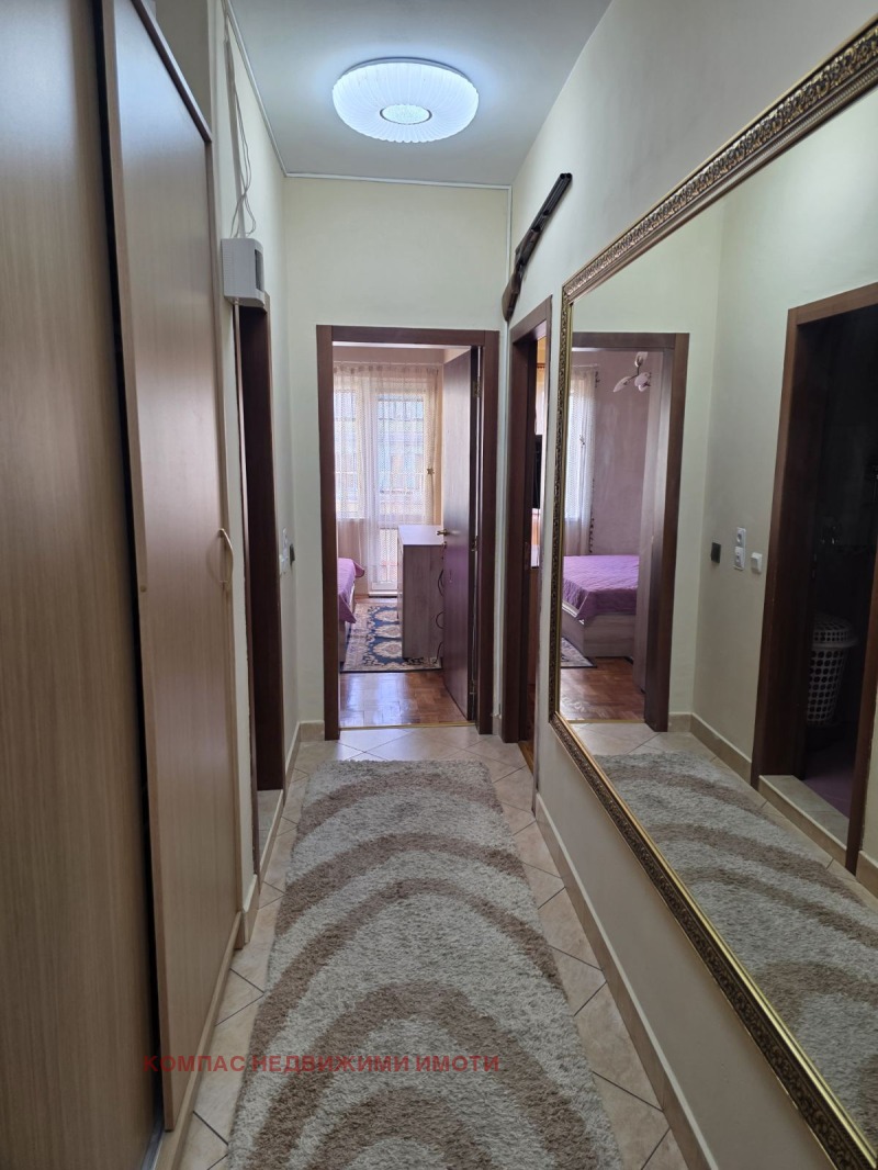 Дава под наем 3-СТАЕН, гр. Варна, Лятно кино Тракия, снимка 11 - Апартаменти - 53437307