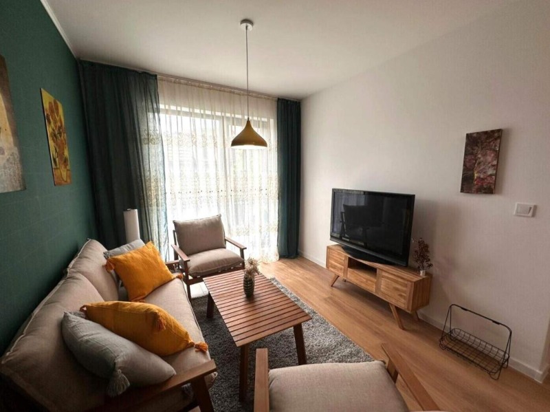 В оренду  2 спальні Пловдив , Кършияка , 102 кв.м | 93445841