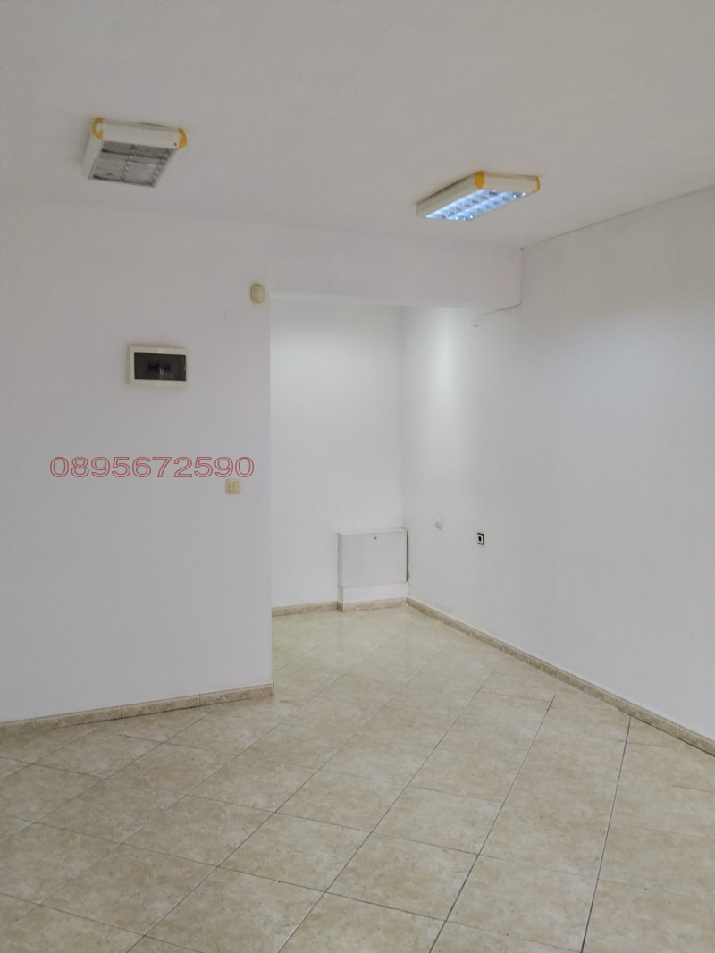 Дава под наем ОФИС, гр. Пловдив, Тракия, снимка 7 - Офиси - 53139200