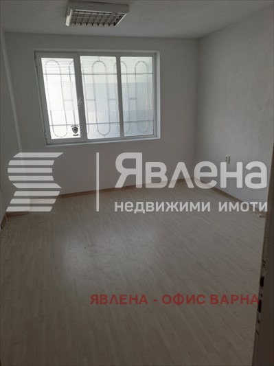 Προς ενοικίαση  Κατάστημα Βαρνα , Σπορτνα ζαλα , 46 τ.μ | 84521288