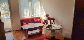 2-стаен град Стара Загора, Железник - център