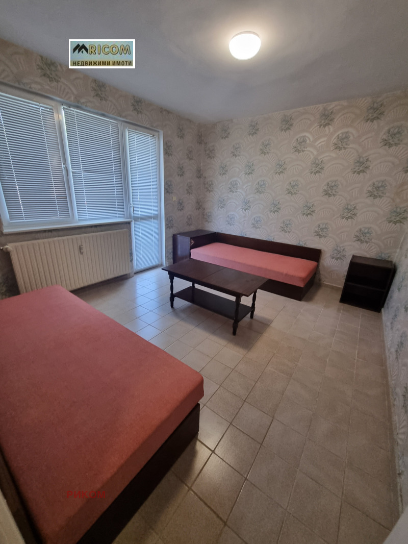 Дава под наем  1-стаен град Плевен , Идеален център , 100 кв.м | 56113502 - изображение [3]