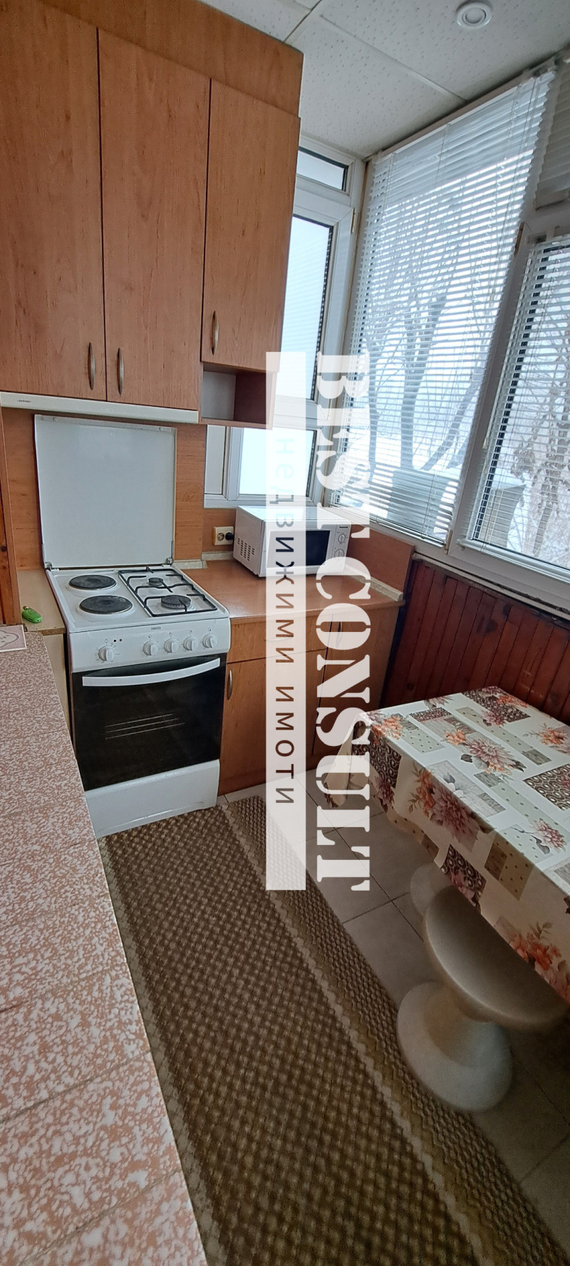 K pronájmu  1 ložnice Ruse , Vazraždane , 55 m2 | 88691810 - obraz [4]