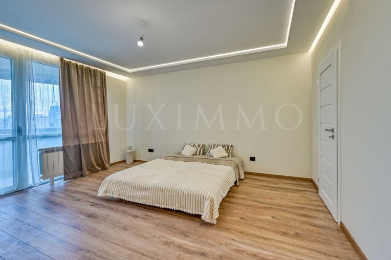Издаје се  2 спаваће собе Софија , Борово , 130 м2 | 98532334 - слика [14]