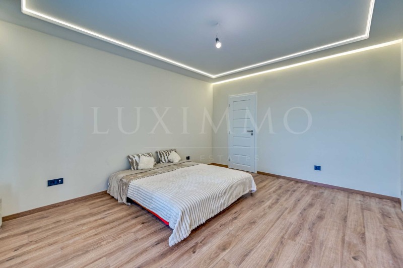 Издаје се  2 спаваће собе Софија , Борово , 130 м2 | 98532334 - слика [13]