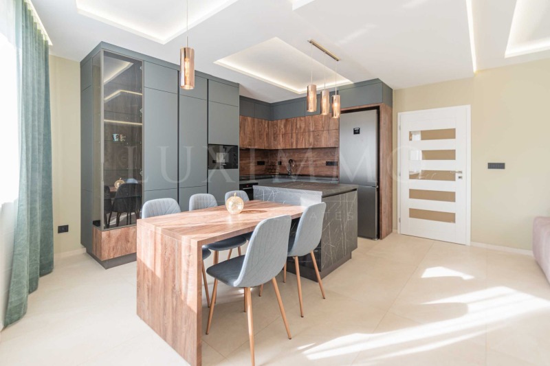 De inchiriat  2 dormitoare Sofia , Borovo , 111 mp | 98532334 - imagine [4]