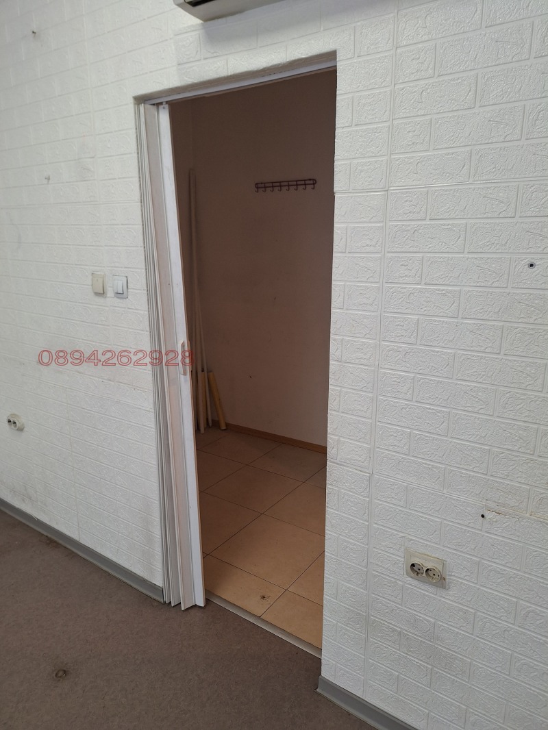 Дава под наем МАГАЗИН, гр. Враца, Дъбника, снимка 4 - Магазини - 53069165