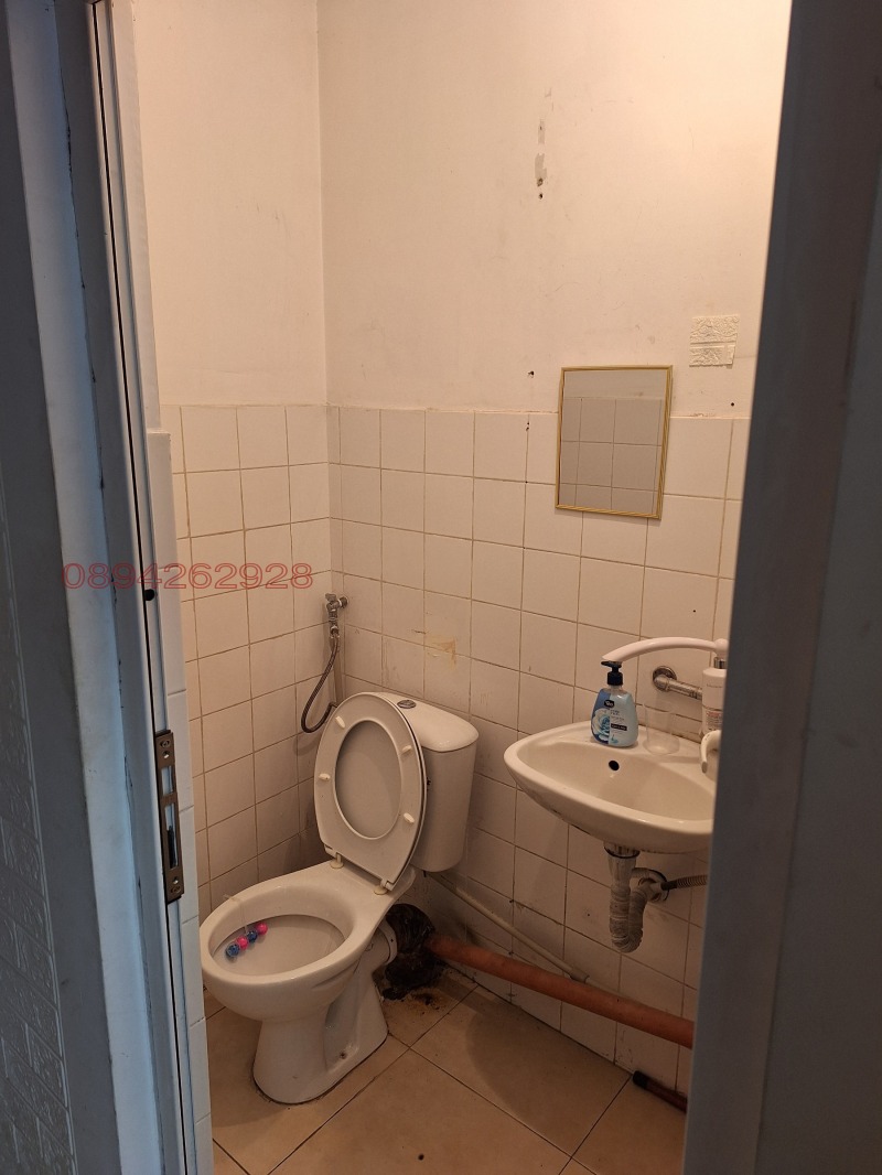 Дава под наем МАГАЗИН, гр. Враца, Дъбника, снимка 6 - Магазини - 53069165