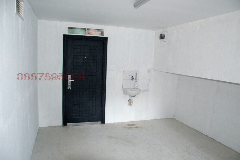 Дава под наем ГАРАЖ, ПАРКОМЯСТО, гр. София, Лозенец, снимка 9 - Гаражи и паркоместа - 52736547