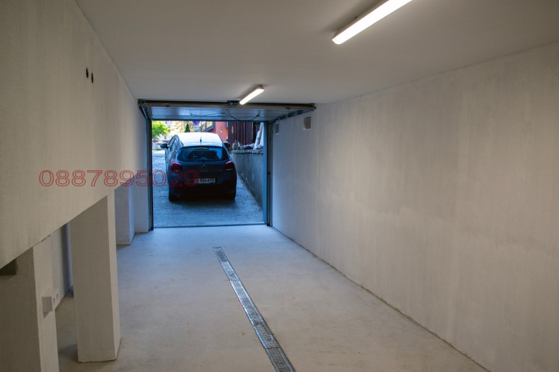 Дава под наем ГАРАЖ, ПАРКОМЯСТО, гр. София, Лозенец, снимка 10 - Гаражи и паркоместа - 52736547