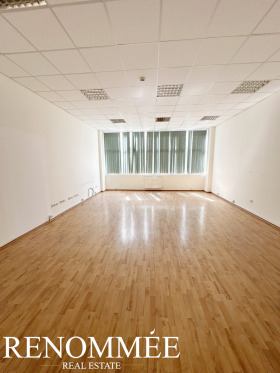Birou 7-mi 11-ti cilometâr, Sofia