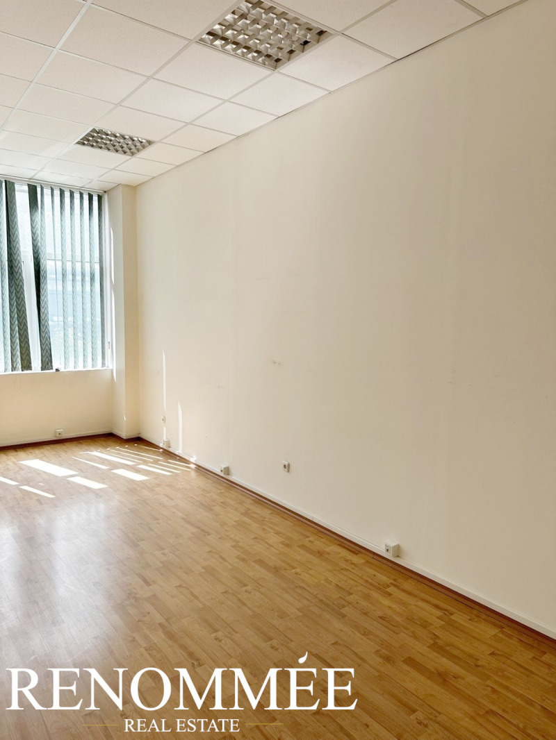 De inchiriat  Birou Sofia , 7-mi 11-ti cilometâr , 70 mp | 86485006 - imagine [3]