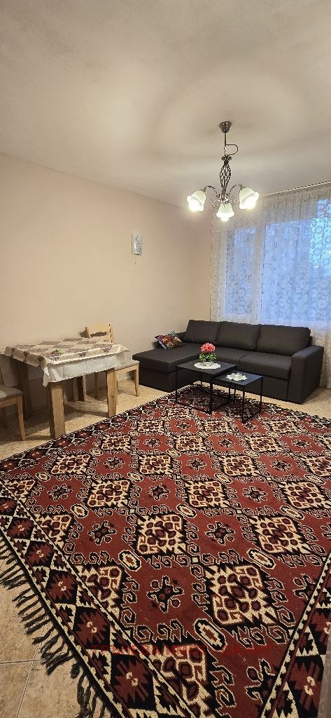 Do wynajęcia  1 sypialnia Sofia , Zacharna fabrika , 40 mkw | 77431584 - obraz [3]