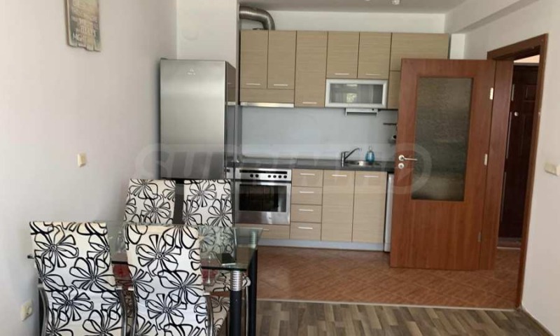 En renta  1 dormitorio Varna , Koljozen pazar , 65 metros cuadrados | 11496950