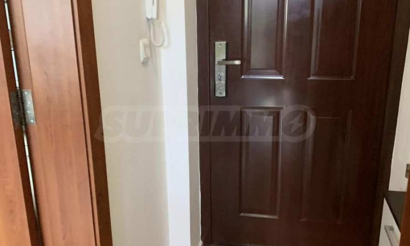En renta  1 dormitorio Varna , Koljozen pazar , 65 metros cuadrados | 11496950 - imagen [12]