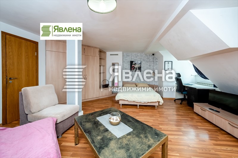 De inchiriat  Maisonette Sofia , Dianabad , 292 mp | 64009276