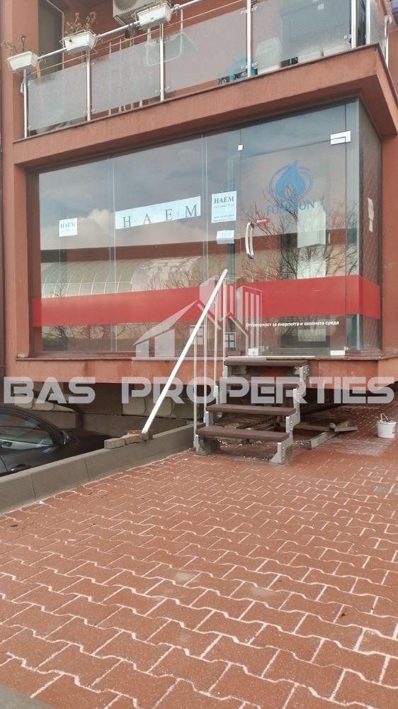 Da affittare  Ufficio Sofia , Mladost 1 , 55 mq | 62053423