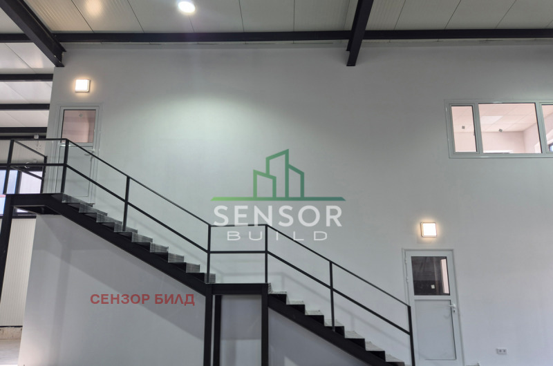 Дава под наем СКЛАД, с. Гурмазово, област София област, снимка 4 - Складове - 52774824