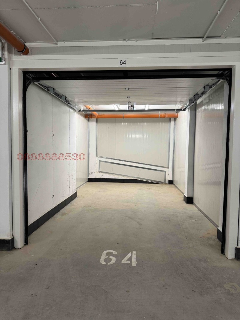 Дава под Наем ГАРАЖ в град София, Малинова долина - 18 кв.м / 90 € » 176.02 лв.