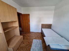    4- | Imot.bg    10