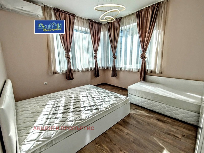 A louer  2 chambres Veliko Tarnovo , Tsentar , 80 m² | 43335112