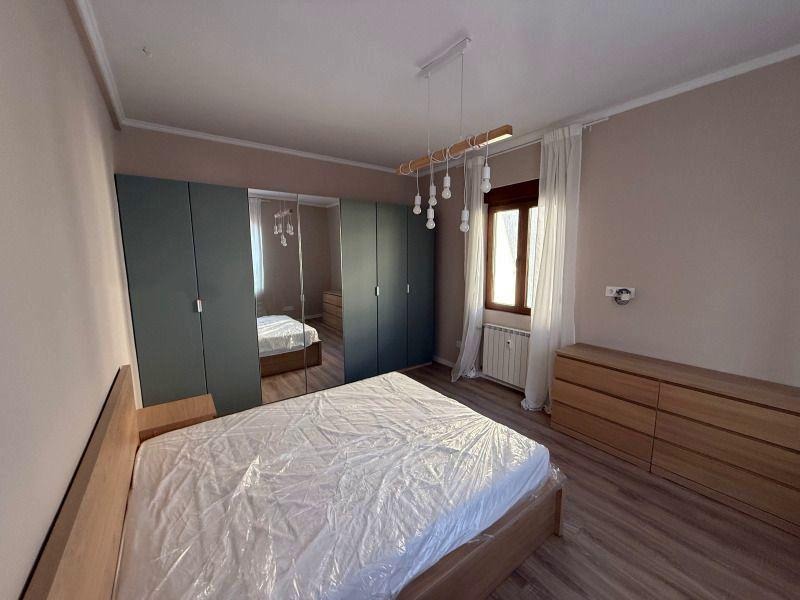 Дава под наем 3-СТАЕН, гр. София, Център, снимка 3 - Апартаменти - 55084147