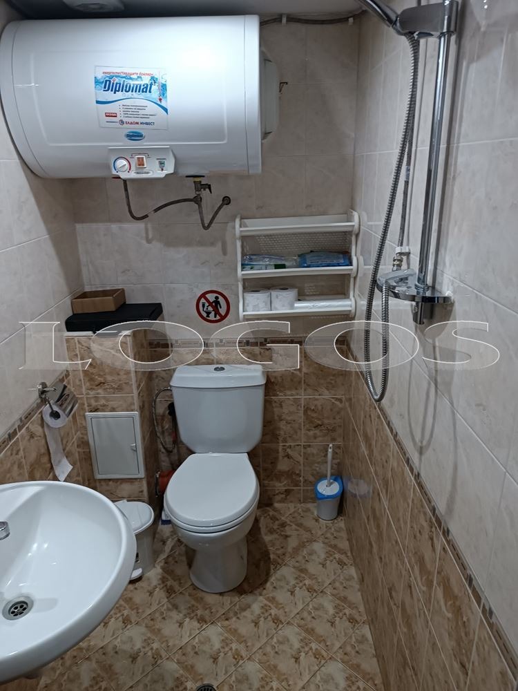 Дава под наем МАГАЗИН, гр. Варна, Левски 1, снимка 5 - Магазини - 52143594