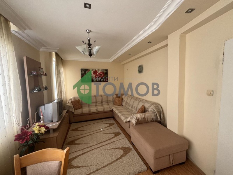 Дава под Наем 2-СТАЕН в град Шумен, Център - 65 кв.м / 358 € » 700.19 лв., ИМОТИ ТОМОВ