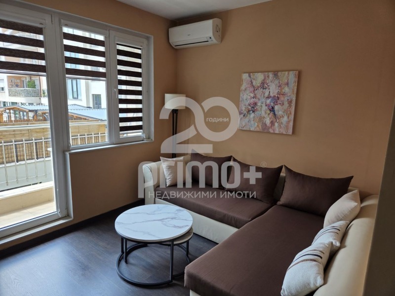 En renta  1 dormitorio Sofia , Zona B-18 , 65 metros cuadrados | 79997986