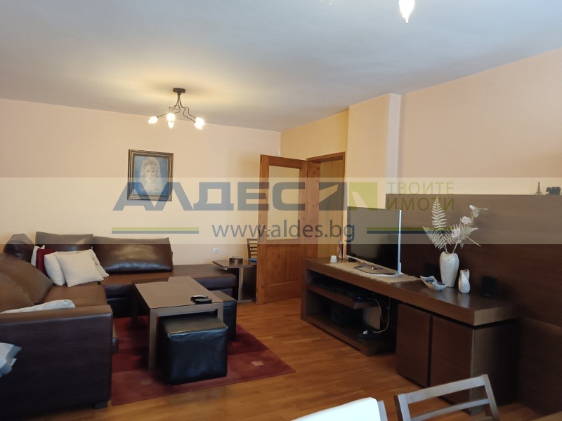 Zu vermieten  2 Schlafzimmer Sofia , Reduta , 136 qm | 27233160 - Bild [3]