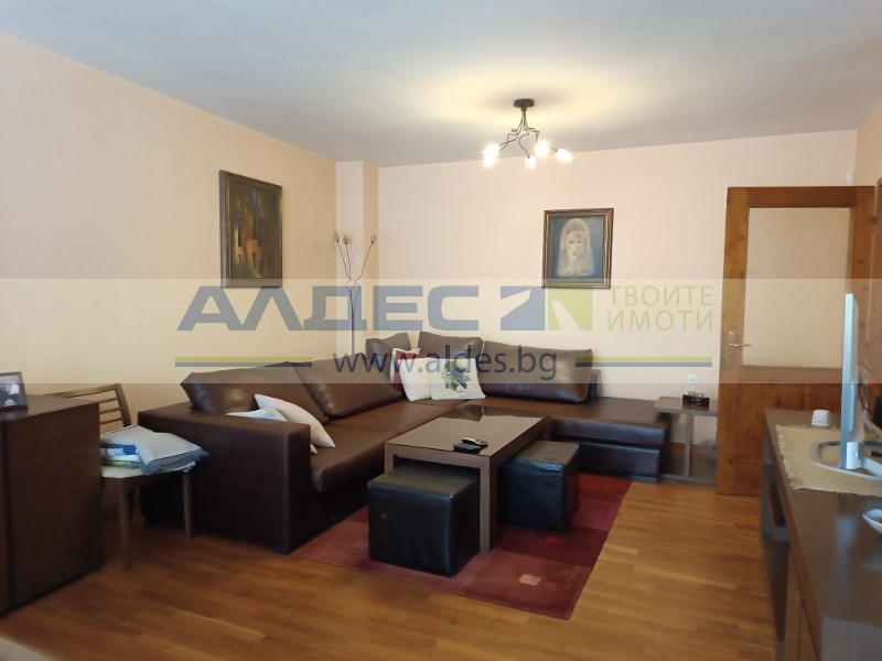 Zu vermieten  2 Schlafzimmer Sofia , Reduta , 136 qm | 27233160