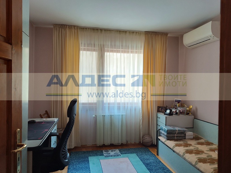 Zu vermieten  2 Schlafzimmer Sofia , Reduta , 136 qm | 27233160 - Bild [10]