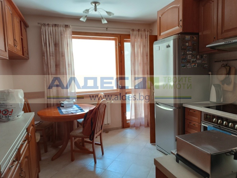 Zu vermieten  2 Schlafzimmer Sofia , Reduta , 136 qm | 27233160 - Bild [6]