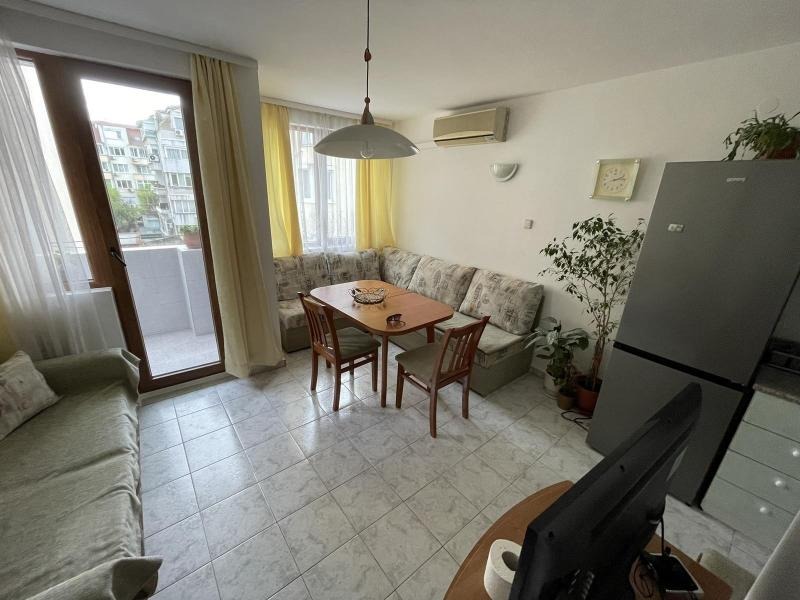 Kiadó  2 hálószobás Burgas , Centar , 80 négyzetméter | 87506400 - kép [4]