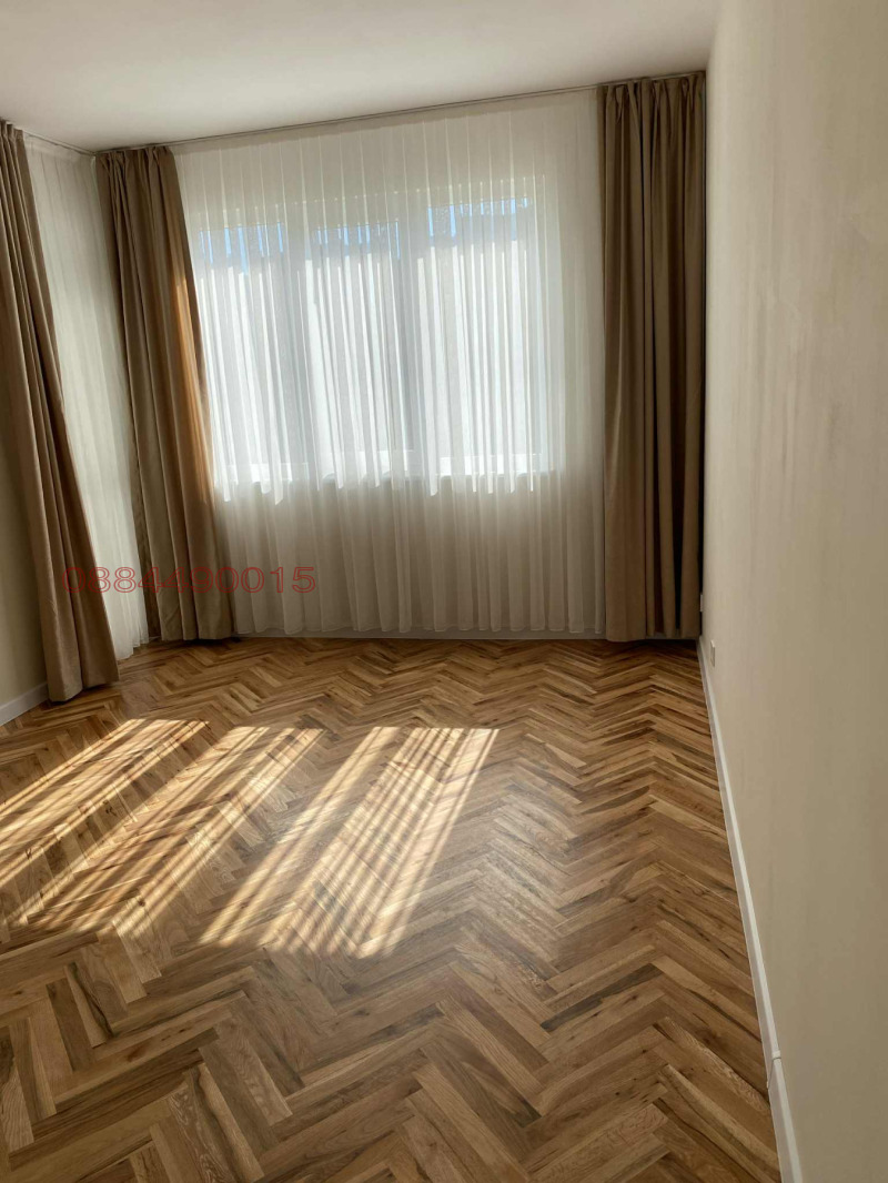 Дава под наем  3-стаен град София , Зона Б-18 , 110 кв.м | 81580147 - изображение [12]