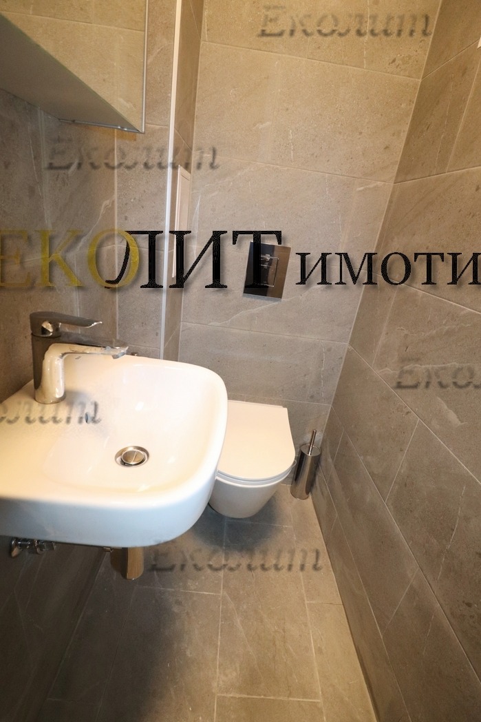 Дава под наем 4-СТАЕН, гр. София, Център, снимка 9 - Апартаменти - 55706497